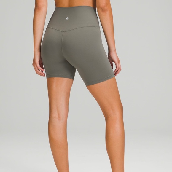 NWT Lululemon Align HR Short 6”, Grey Sage, Sz 4 - Picture 3 of 5